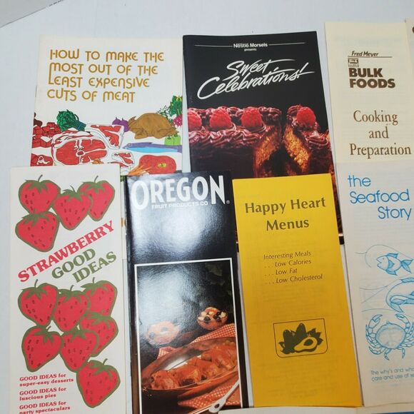 Vintage 17 Recipe Pamphlet Lot Veal Fred Meyer Pepperidge Ephemera - Picture 2 of 5